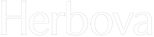 Herbova-logotunnus valkoisella ohuella fontilla.